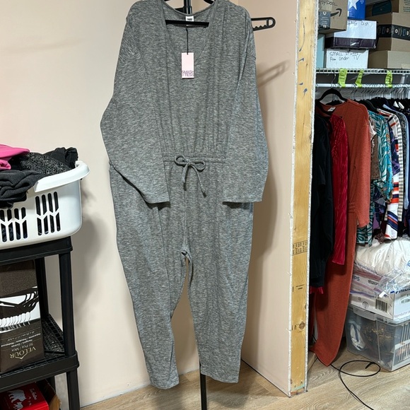 Pampered Chef Salad Chopper - Picture 8 of 8